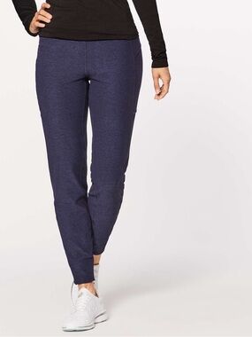 Lululemon Run On Jogger (28")
Heathered Hero Blue / Black